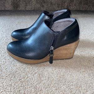 Dr. Scholl's Black Wedge Bootie Shoes